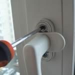 Как самому отремонтировать пластиковые окна